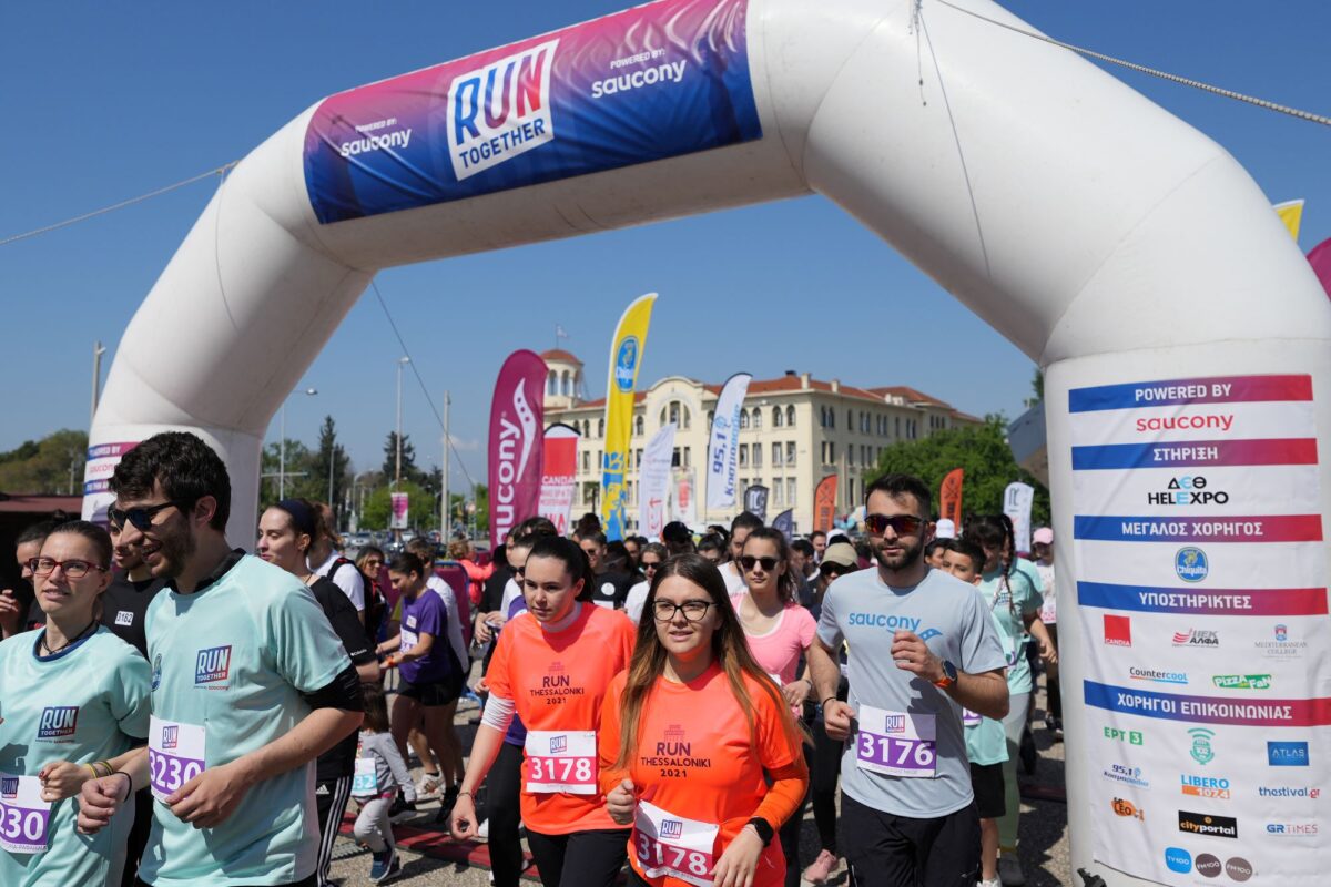 Η Chiquita χορηγός των αγώνων “Run Together” και “Poseidon Athens Half Marathon”