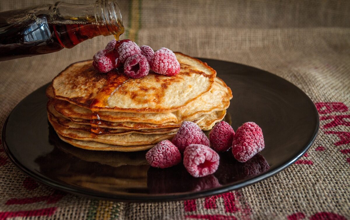 Tηγανίτες ή pancakes: Η ιστορία τους και οι διαφορές τους