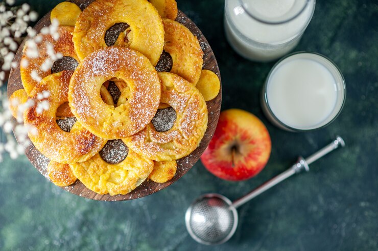 Συνταγή: Πανεύκολα donuts μήλου στον φούρνο – Ετοιμα στο 10λεπτο