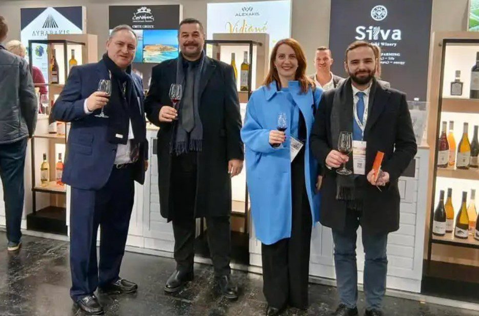 Το κρητικό κρασί ταξίδεψε στο Παρίσι και τη WINE PARIS-VINEXPO